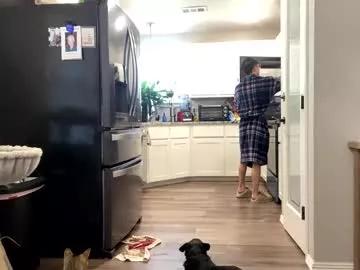 hottiewithabody101 from Chaturbate