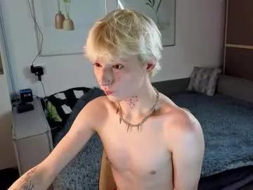 kessy_white from Chaturbate