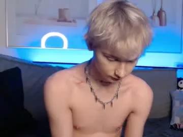 kessy_white from Chaturbate
