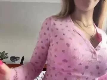 Kittengirlxo from Chaturbate