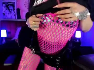 mamushka_ from Chaturbate