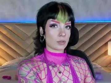 mamushka_ from Chaturbate