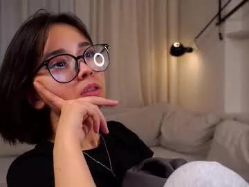 maracommiskey from Chaturbate