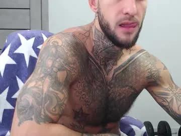 Maxi_foxxx from Chaturbate