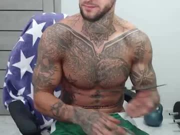 Maxi_foxxx from Chaturbate