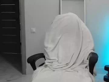 Maxi_foxxx from Chaturbate