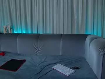 nally_ferrari from Chaturbate