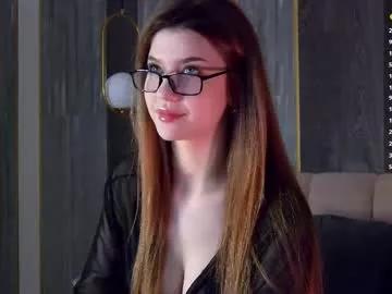 sara_lewiis from Chaturbate