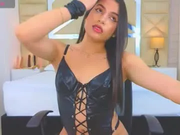 Tiphani_walker_ from Chaturbate