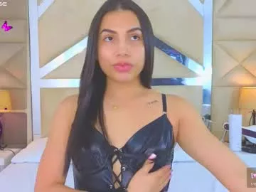 Tiphani_walker_ from Chaturbate