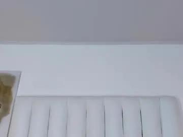 Victoria_queen2 from Chaturbate
