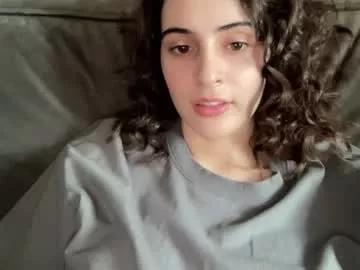 Wonderland_stia from Chaturbate
