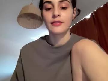 Wonderland_stia from Chaturbate