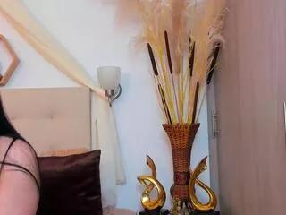 ishizu_ishtar from Flirt4Free