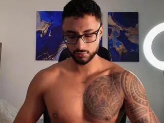 liiam_garcia from Flirt4Free