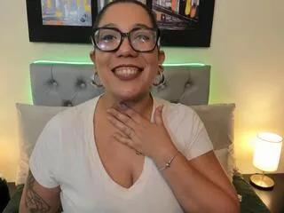 monika_ortiz from Flirt4Free is Freechat