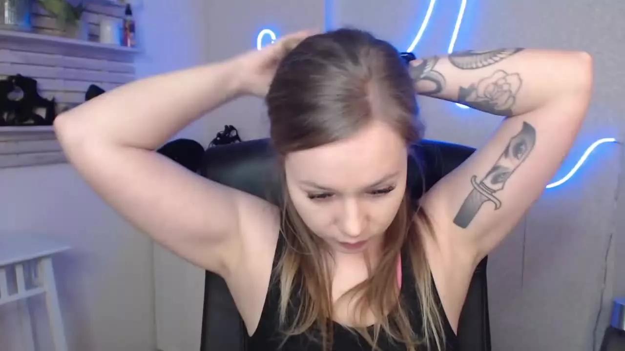 bambiHOLLY from Streamray