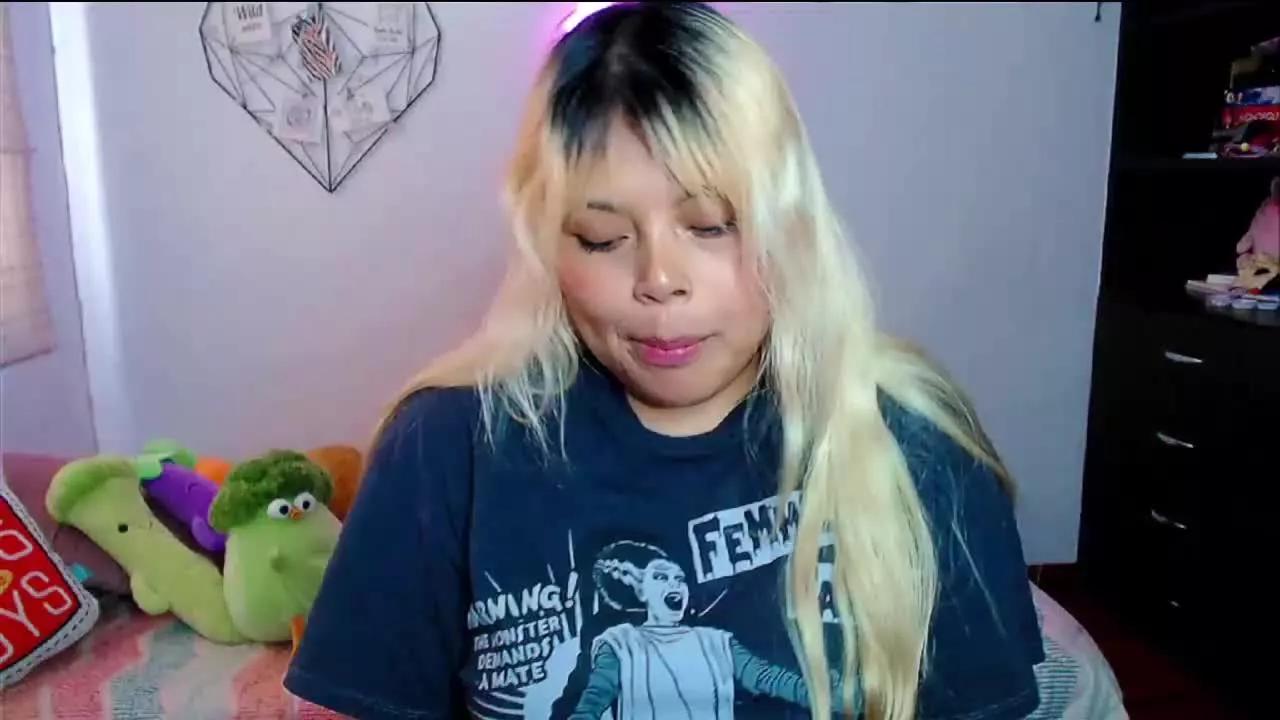 EllieAutumn from Streamray