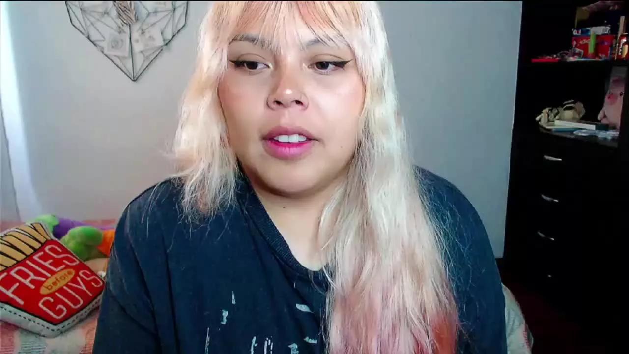 EllieAutumn from Streamray