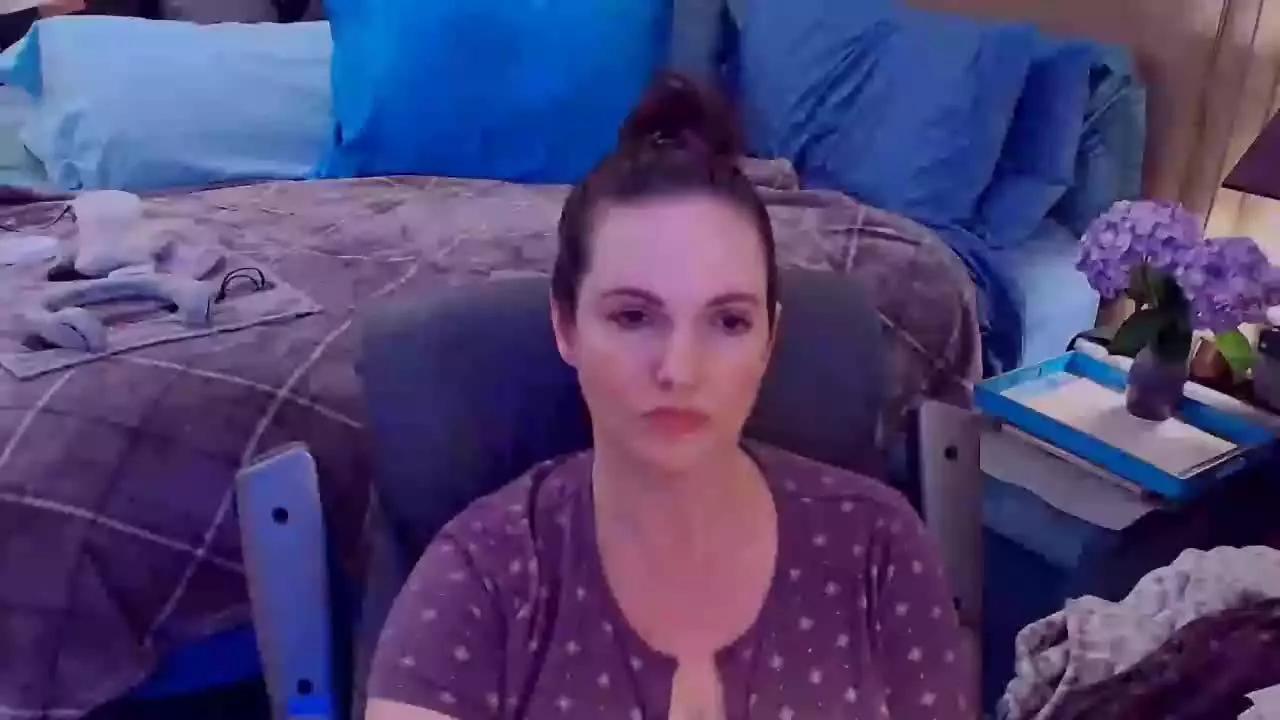 NinaJ from Streamray