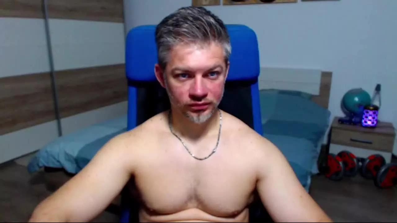 RobbyShawz from Streamray