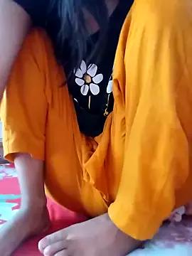 124pakhi from StripChat is Freechat