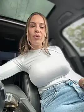 _JessyRey_ from StripChat