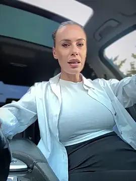 _JessyRey_ from StripChat