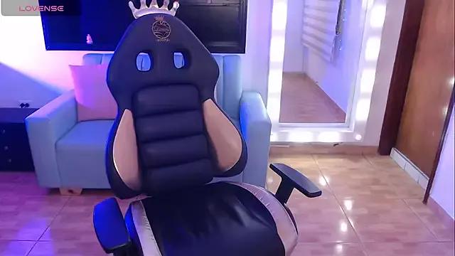 _Mia_Evans_1 from StripChat