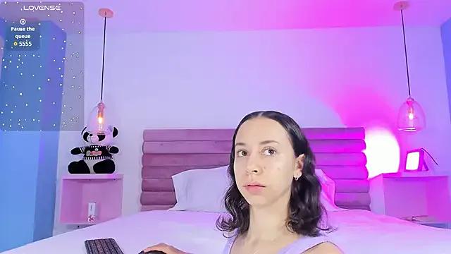 AbyCooper from StripChat is Freechat