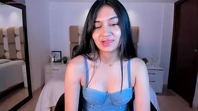 AidaJones from StripChat