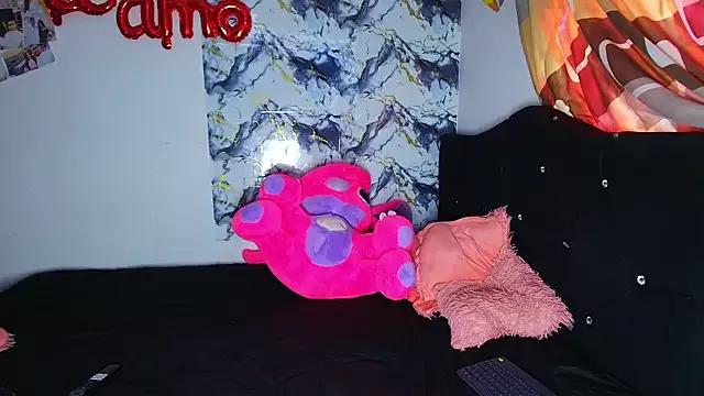 aila_love from StripChat