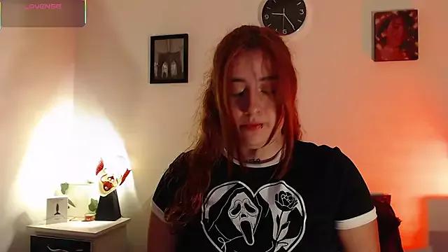 alaia_sweetxxx from StripChat