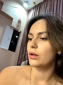 AllaTousNew from StripChat
