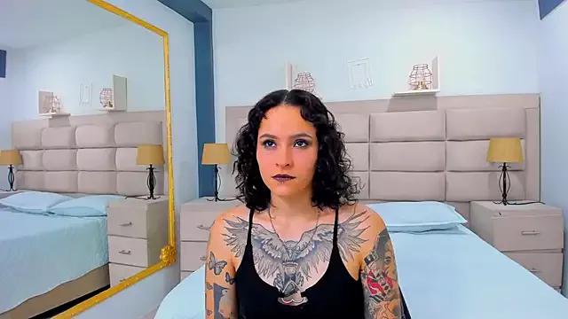 AnnyThompson_ from StripChat