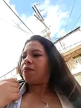 Ariana-07 from StripChat