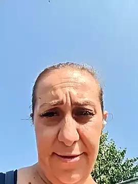 AvaLloyd from StripChat