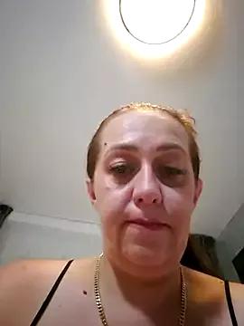 AvaLloyd from StripChat