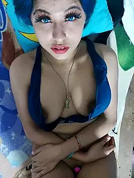 azulzulix from StripChat is Freechat