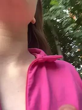 Bambi-Live from StripChat is Freechat