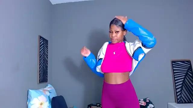 BarbieDoll21 from StripChat