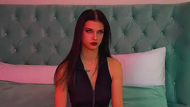 BeverlyMost from StripChat