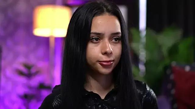 CherrySelena from StripChat is Freechat