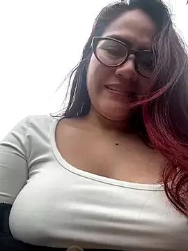 ChinitaZucat from StripChat is Freechat