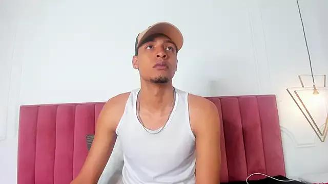 Connie_Luke from StripChat