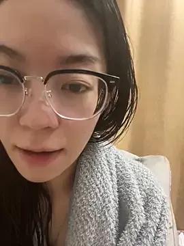 CU_12 from StripChat is Group