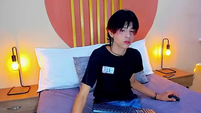 Dan_Copers from StripChat is Freechat