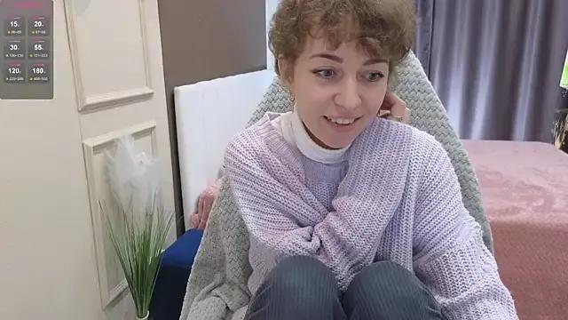 daniellia_ from StripChat is Freechat