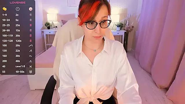 Dora_Marcelli from StripChat is Freechat