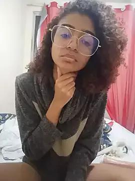 Emanuelle_manu from StripChat